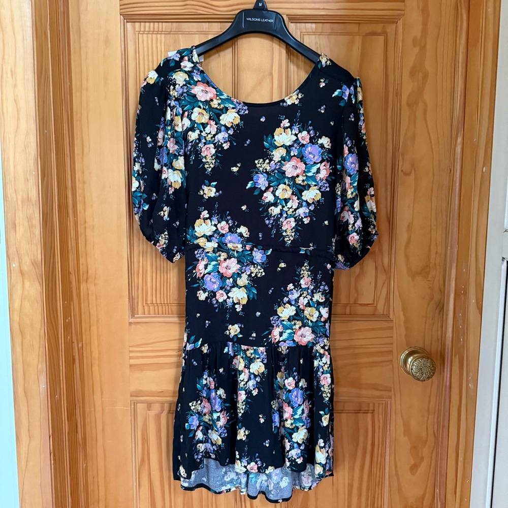 Oniell open back sundress
